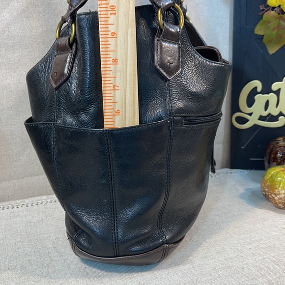 Vintage Tignanello Shoulder Bag - Picture 8 of 9